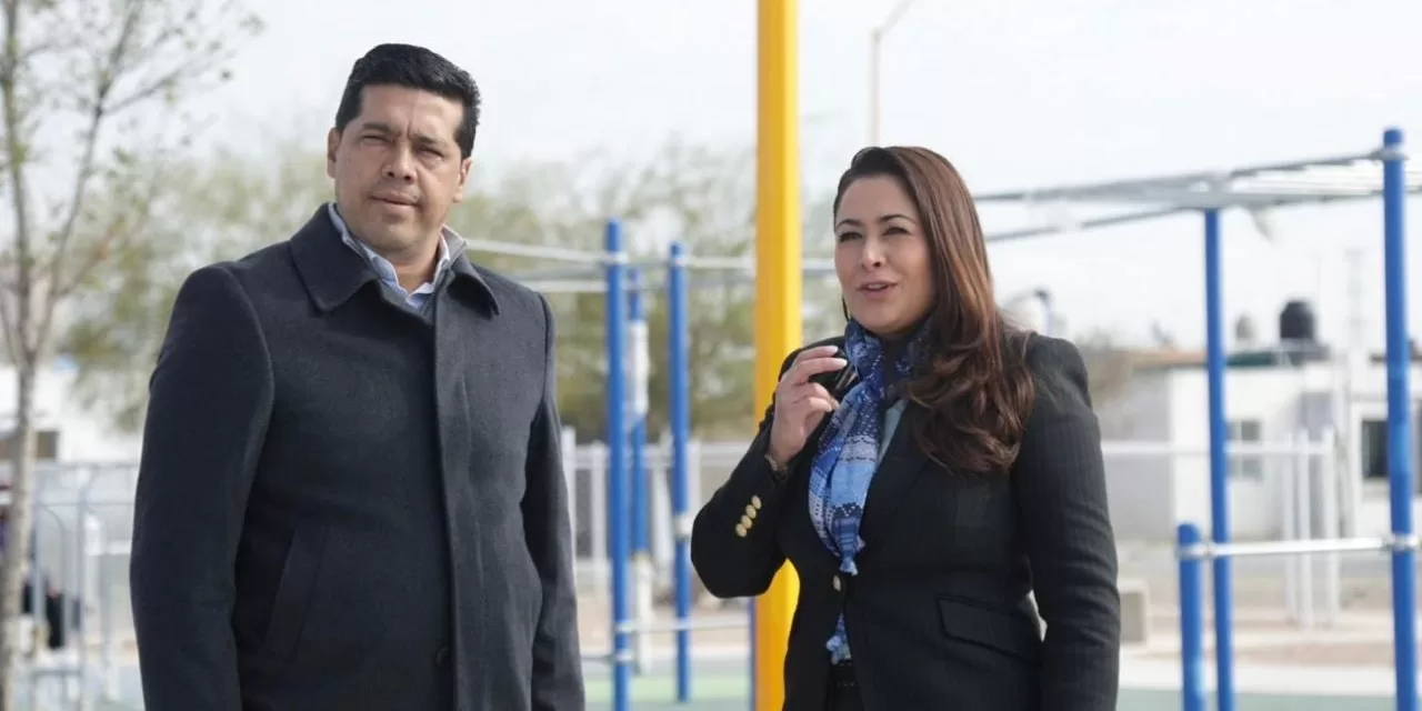 SUPERVISAN TERE JIMÉNEZ Y LEO MONTAÑEZ NUEVO PARQUE EN PASEOS DEL SUR